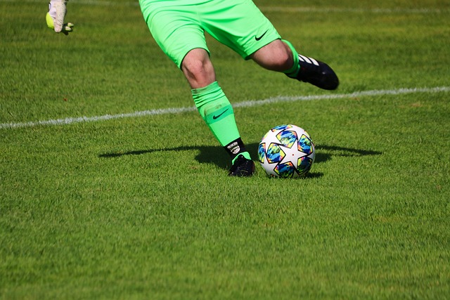 次带伤死拼 次带伤死拼